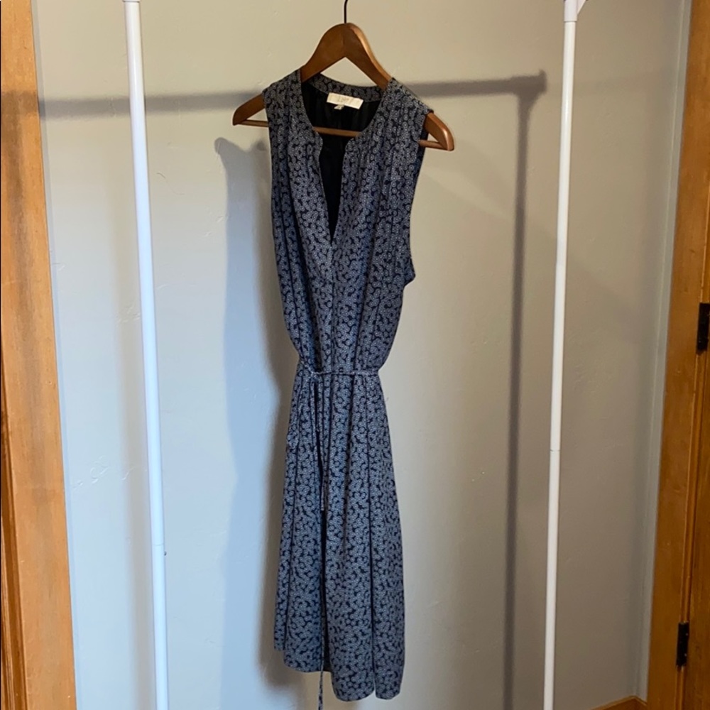 Loft sleeveless dress with tie waist size large